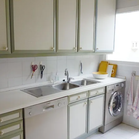 בית נופש Wunderschoenes Ferienhaus In Marbella Mit Kleinem Garten Und Meerblick מארבלה